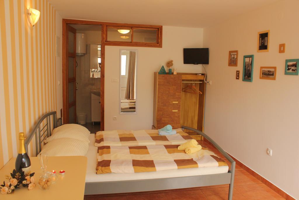 Rooms Bellina Skradin Buitenkant foto
